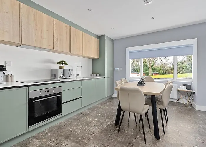 South Dublin Oasis - * Citywest